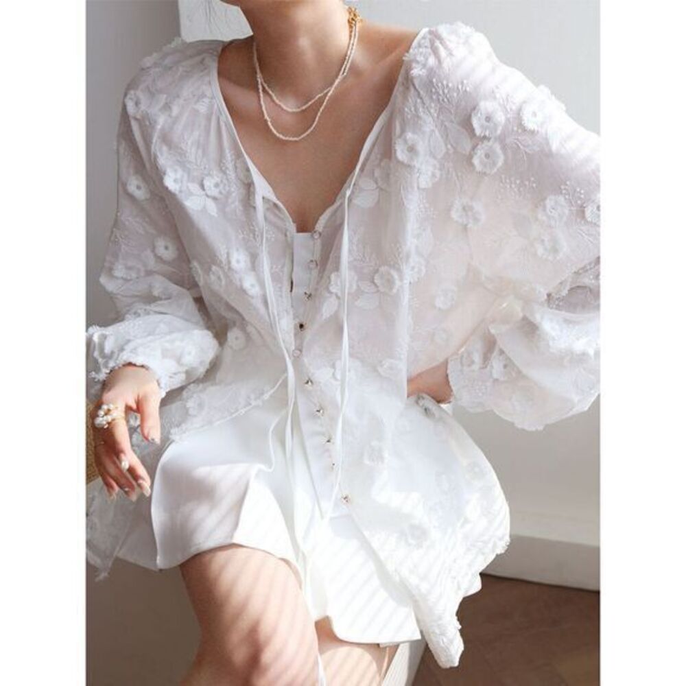 Commense White‎ Floral Embroidered Oversized Button-Down Blouse Summer Blouse XS